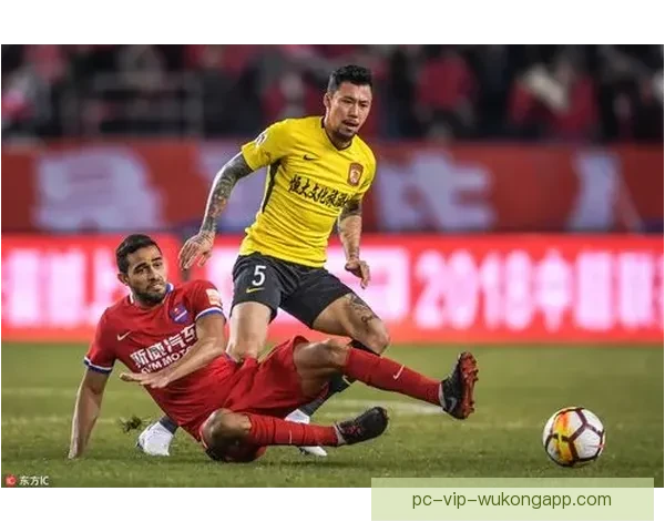 足球直播中国对阵关岛焦点之战实时比分与精彩瞬间全程呈现